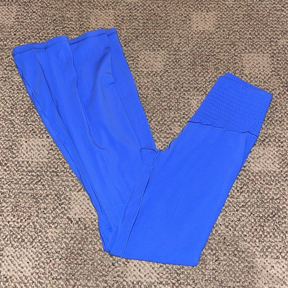 Aerie Super Flare Leggings - Picture 2 of 3